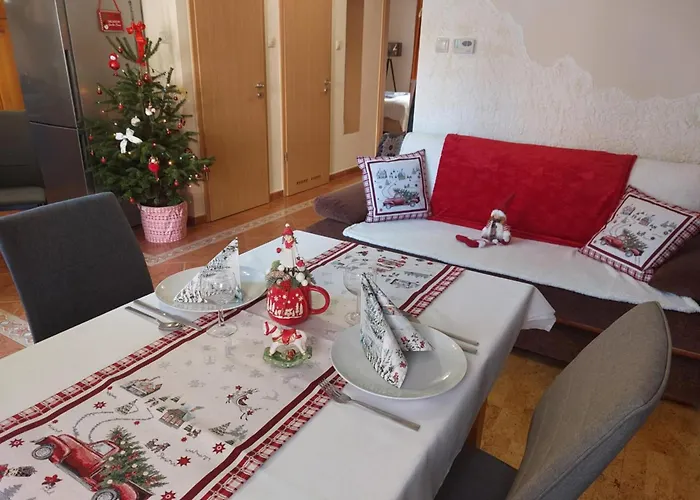 Fitt Apartament Pápa